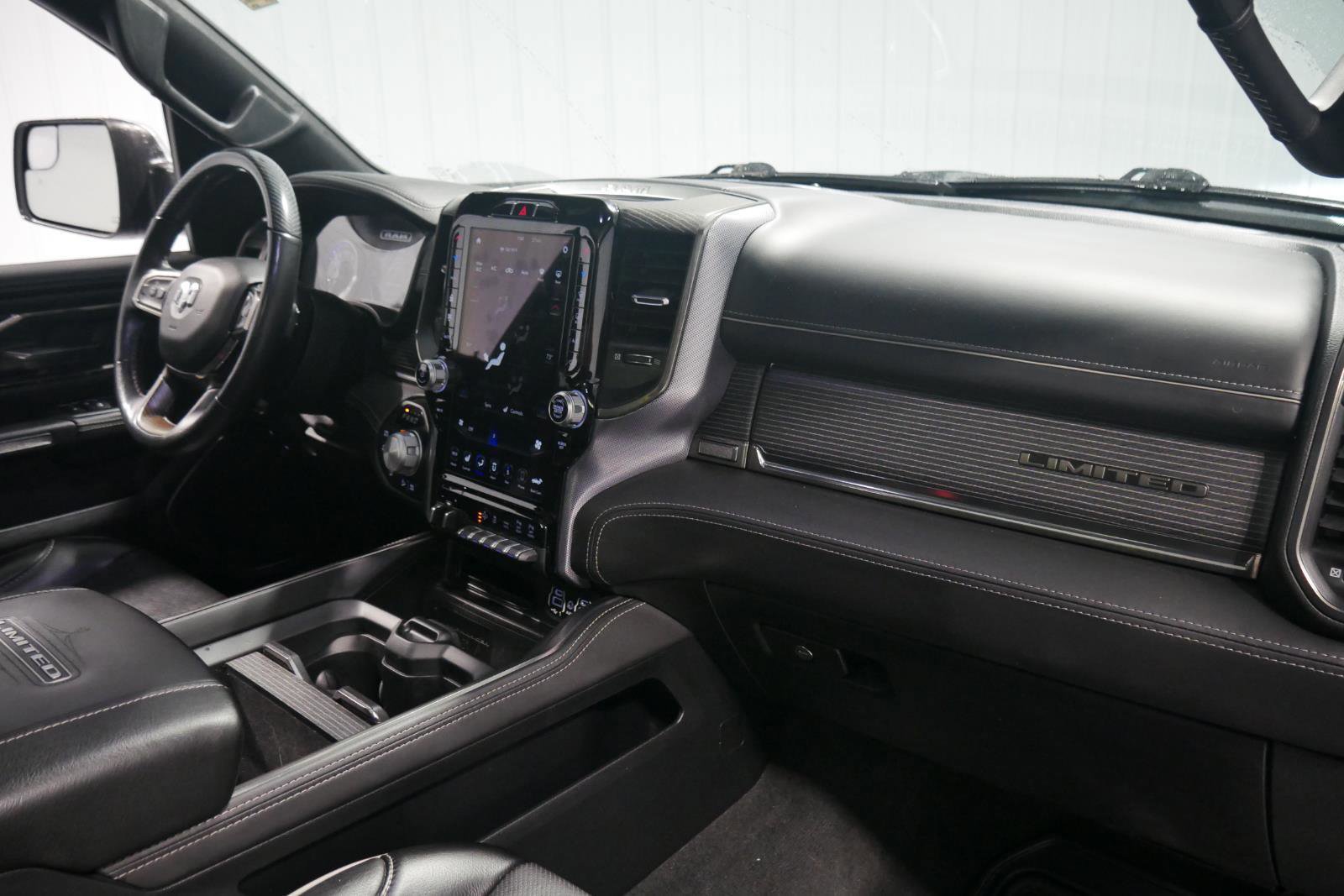 Used 2020 RAM 1500 Limited w/ Off Road Group image 14