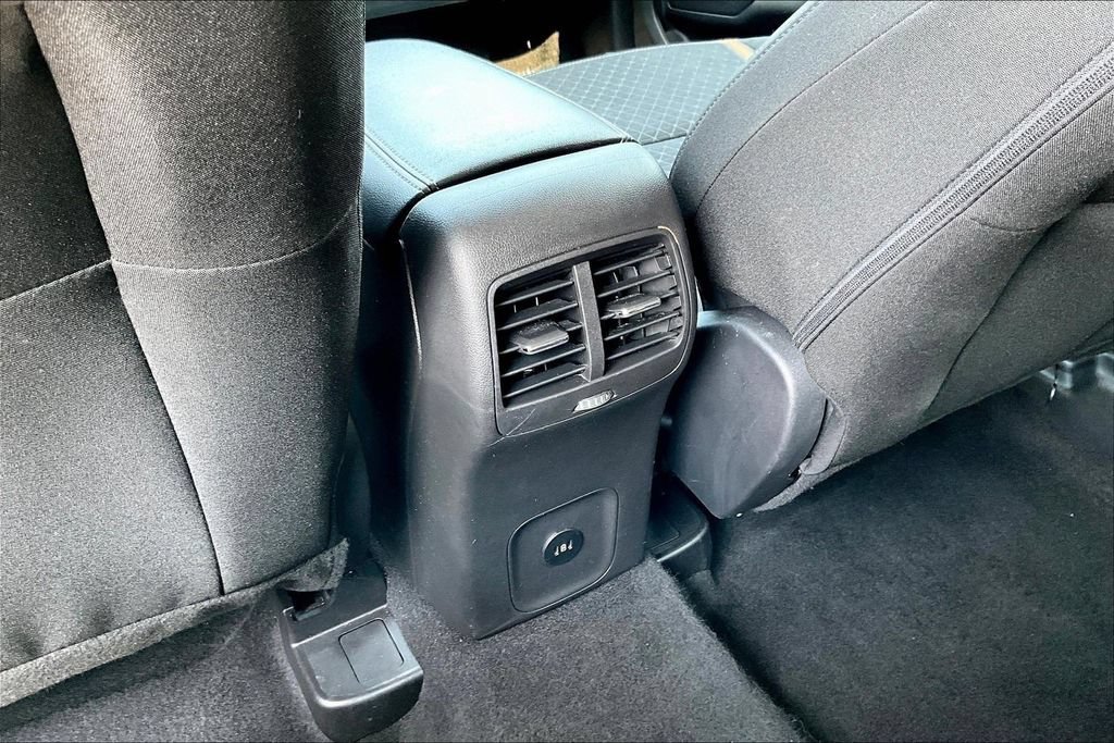 Certified 2025 Ford Escape Active FWD image 12