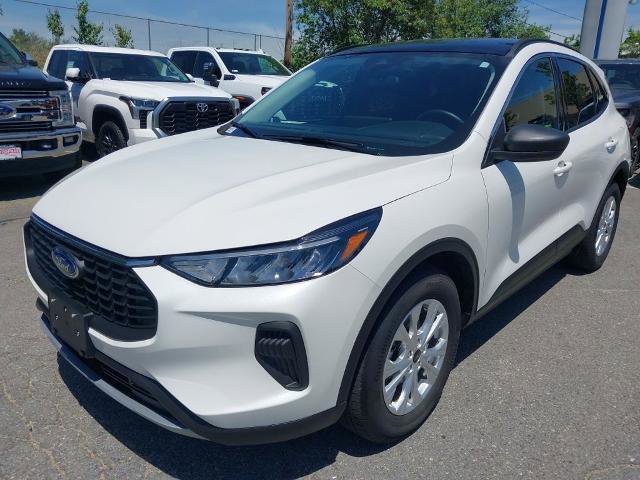 Certified 2023 Ford Escape Active w/ Tech Pack #1 AWD/4WD image 4