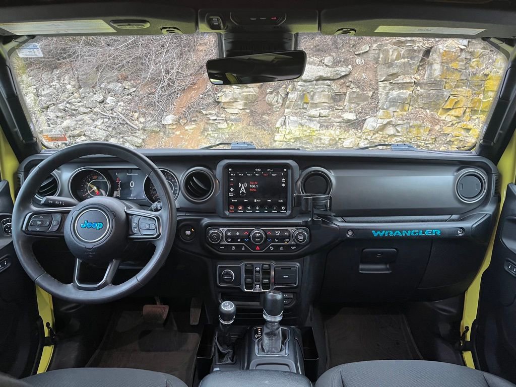 Used 2023 Jeep Wrangler Willys image 13