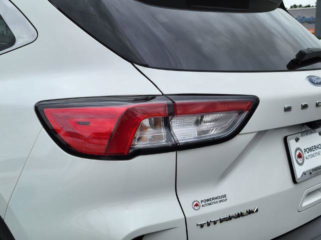 Certified 2021 Ford Escape Titanium image 11