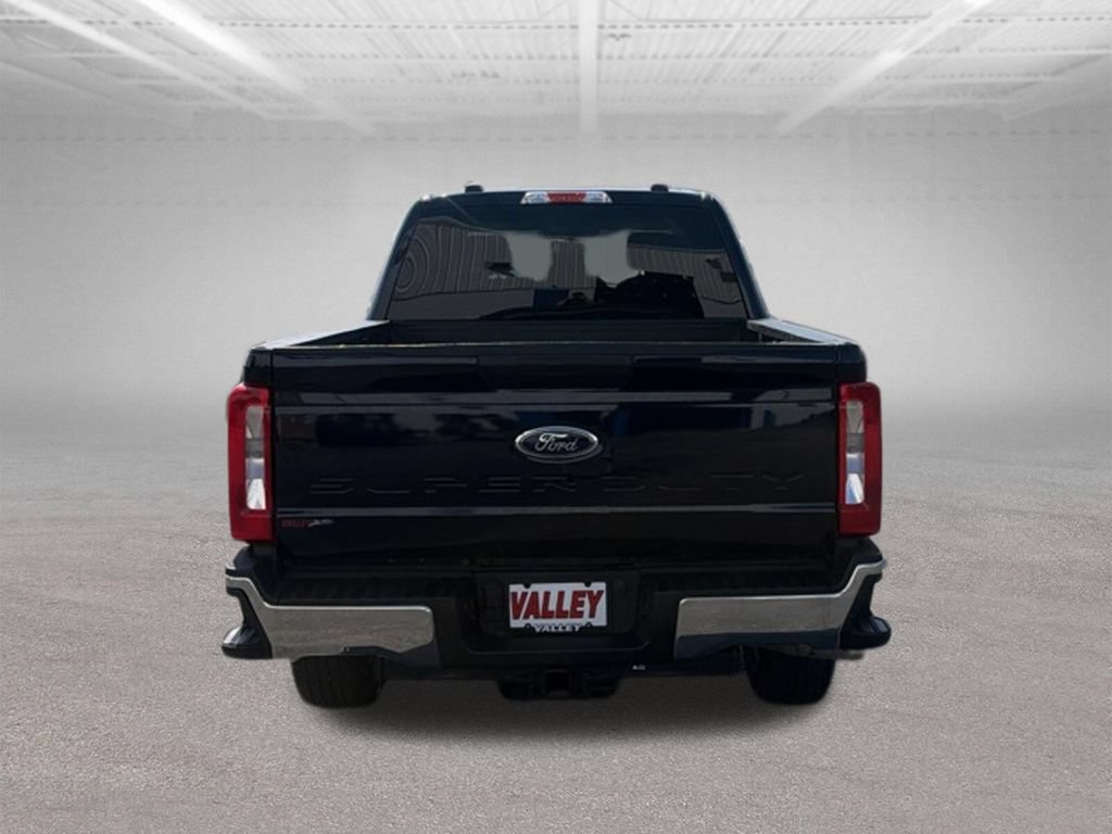 Certified 2025 Ford F250 XLT AWD/4WD image 12