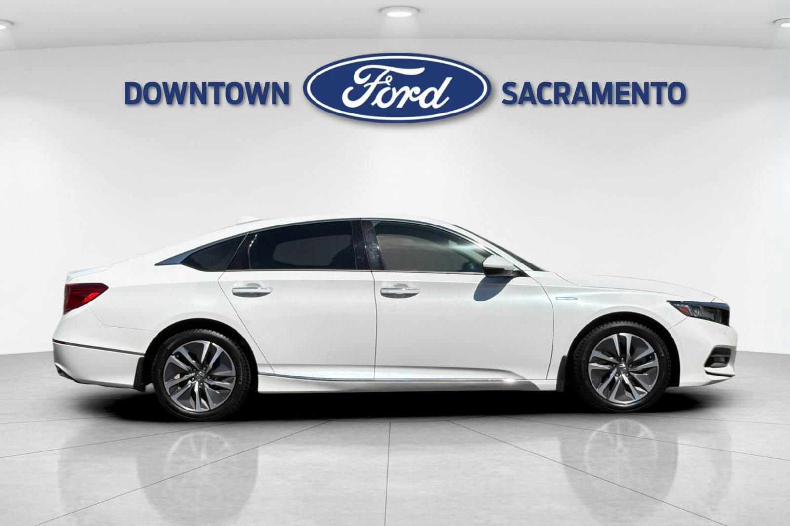 Used 2019 Honda Accord Touring image 10