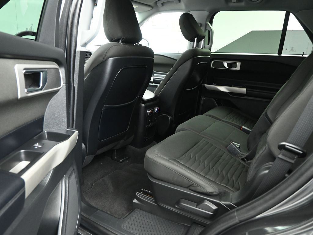 Certified 2020 Ford Explorer XLT image 44
