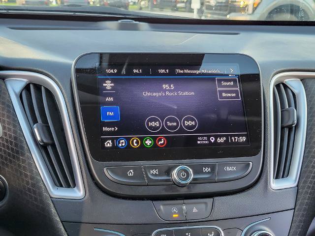 Used 2024 Chevrolet Malibu LT FWD image 16