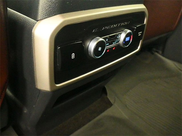 Certified 2022 Ford Expedition Limited image 12