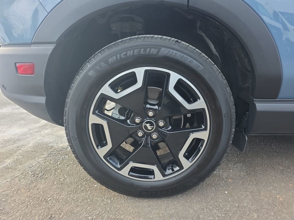 Certified 2024 Ford Bronco Sport Outer Banks w/ Tech Package image 12