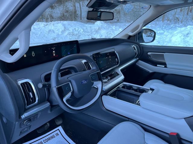 Certified 2025 Ford Expedition Max Platinum w/ Driver's Package image 12
