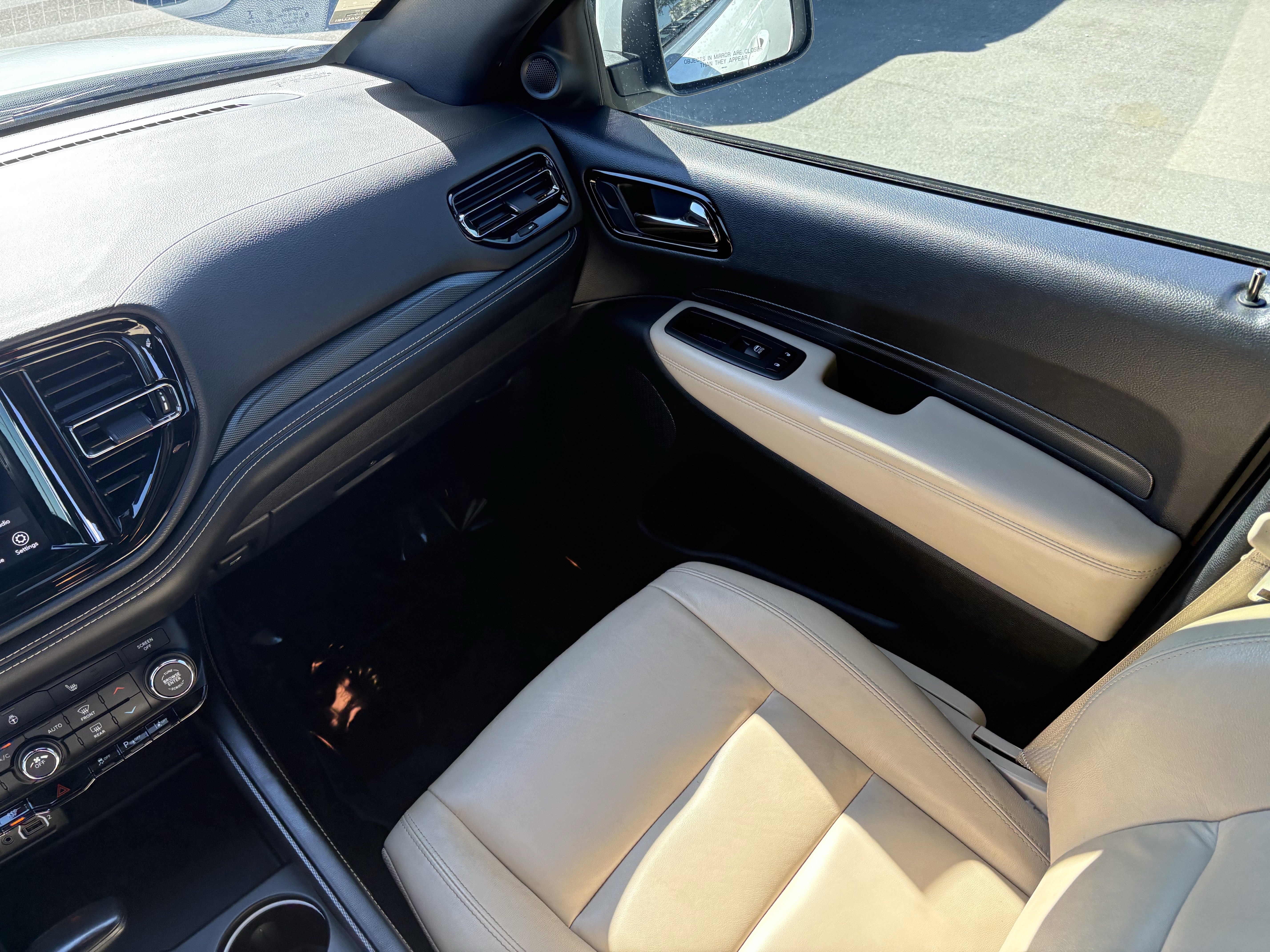 Used 2022 Dodge Durango GT image 21