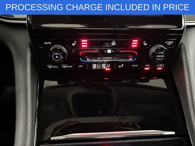 Used 2022 Jeep Grand Cherokee Laredo w/ Luxury Tech Group I AWD/4WD image 10