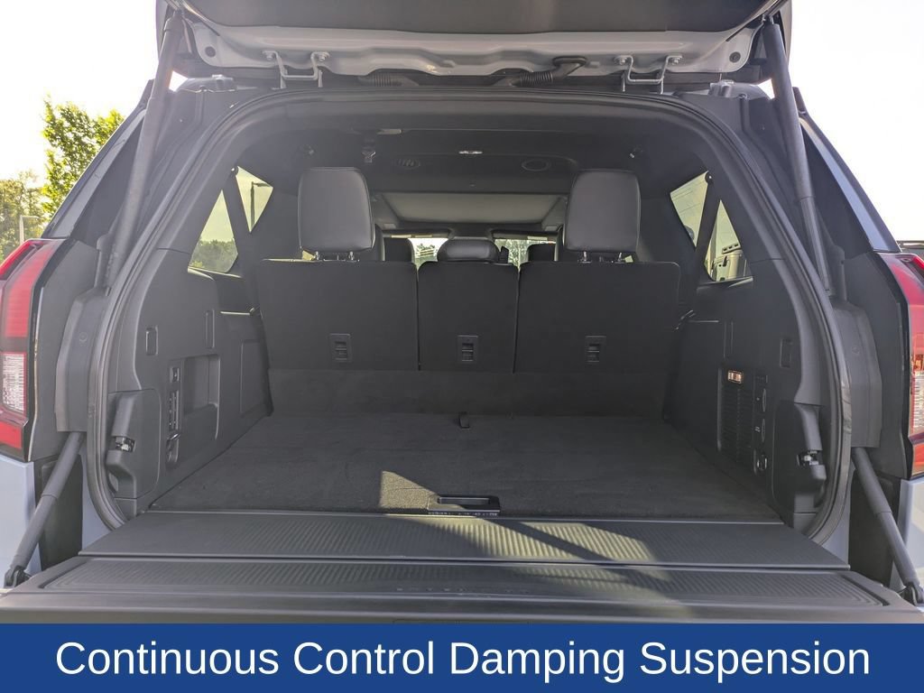 Certified 2025 Ford Expedition Max Platinum w/ Stealth Performance Package AWD/4WD image 12