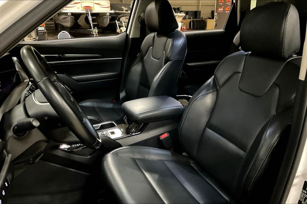 Used 2025 Kia Telluride S AWD/4WD image 24