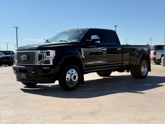 Certified 2022 Ford F450 Platinum w/ FX4 Off-Road Package AWD/4WD image 4