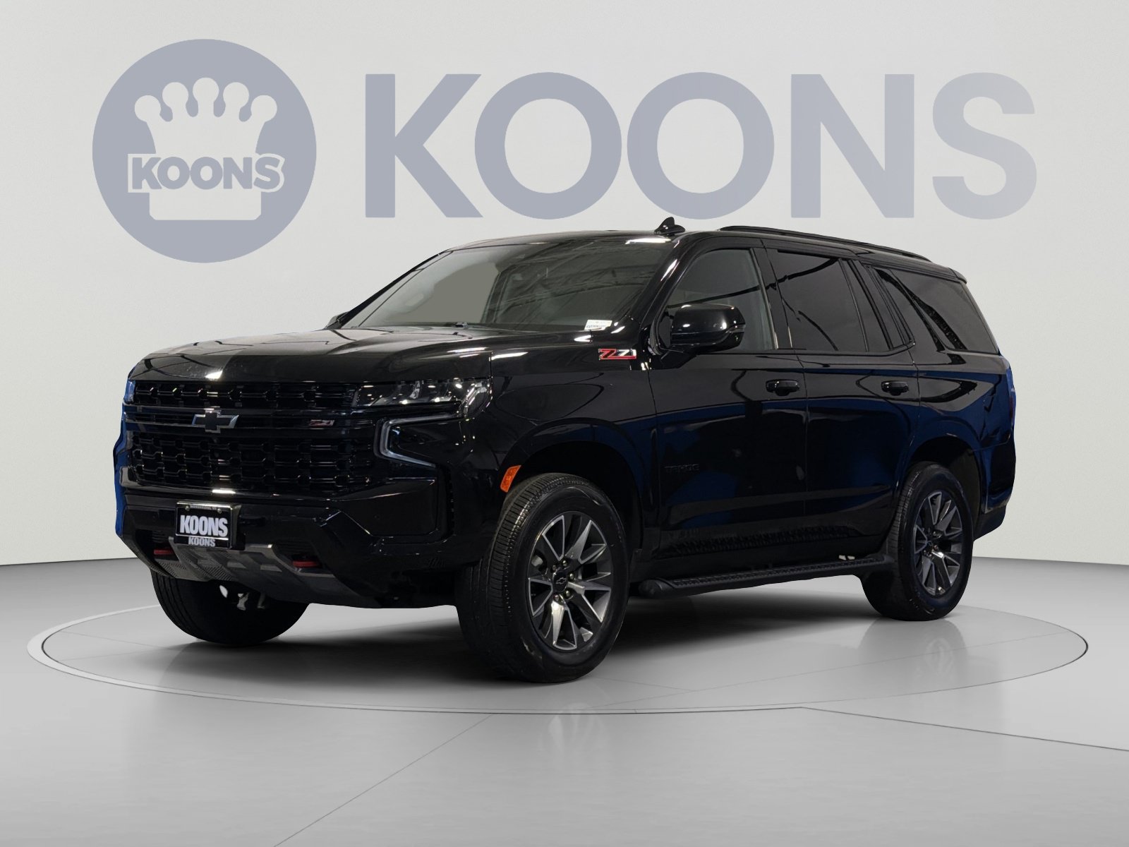 Used 2023 Chevrolet Tahoe Z71 w/ Luxury Package AWD/4WD image 1