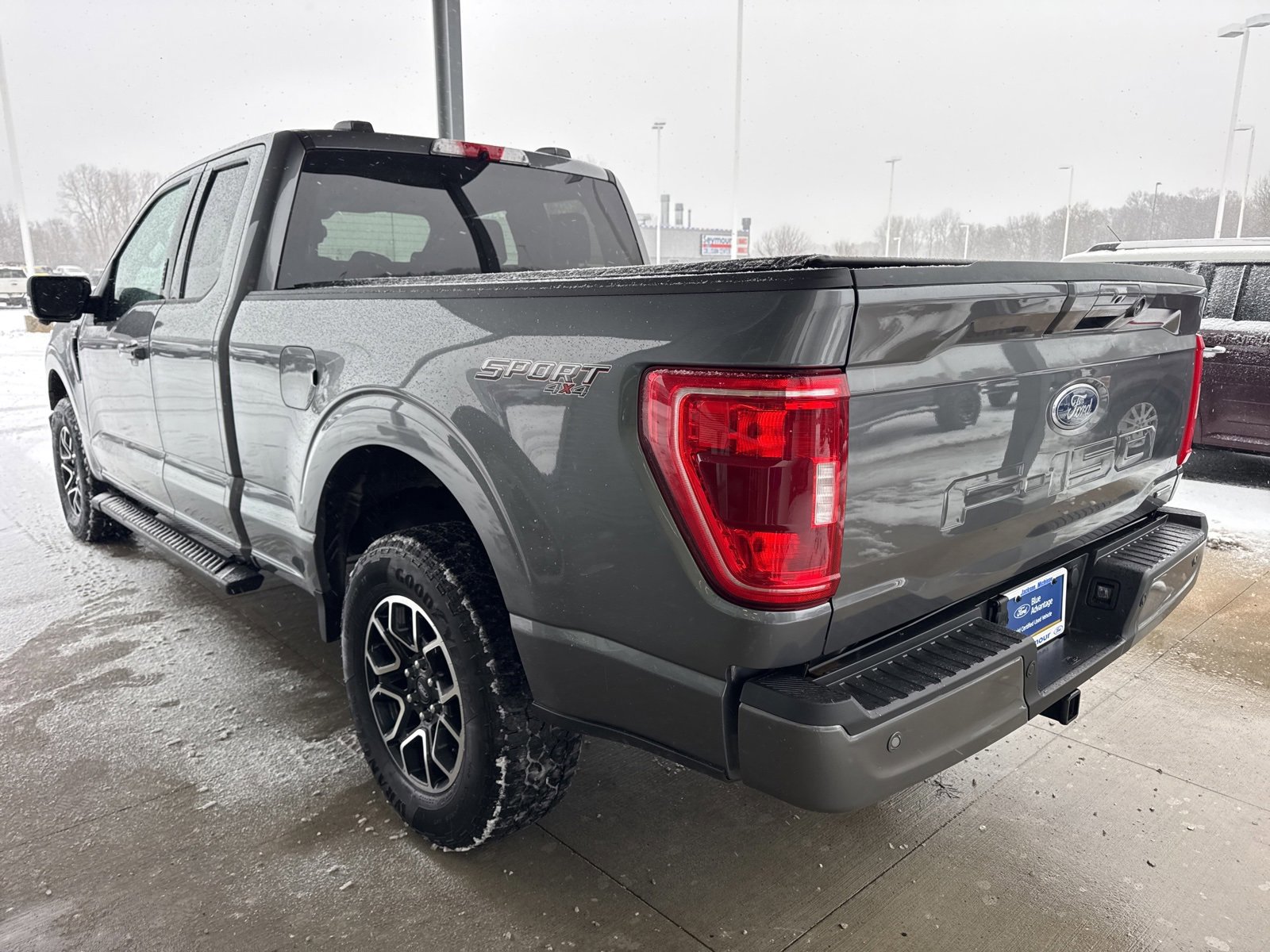 Certified 2022 Ford F150 XLT w/ Equipment Group 302A High image 6