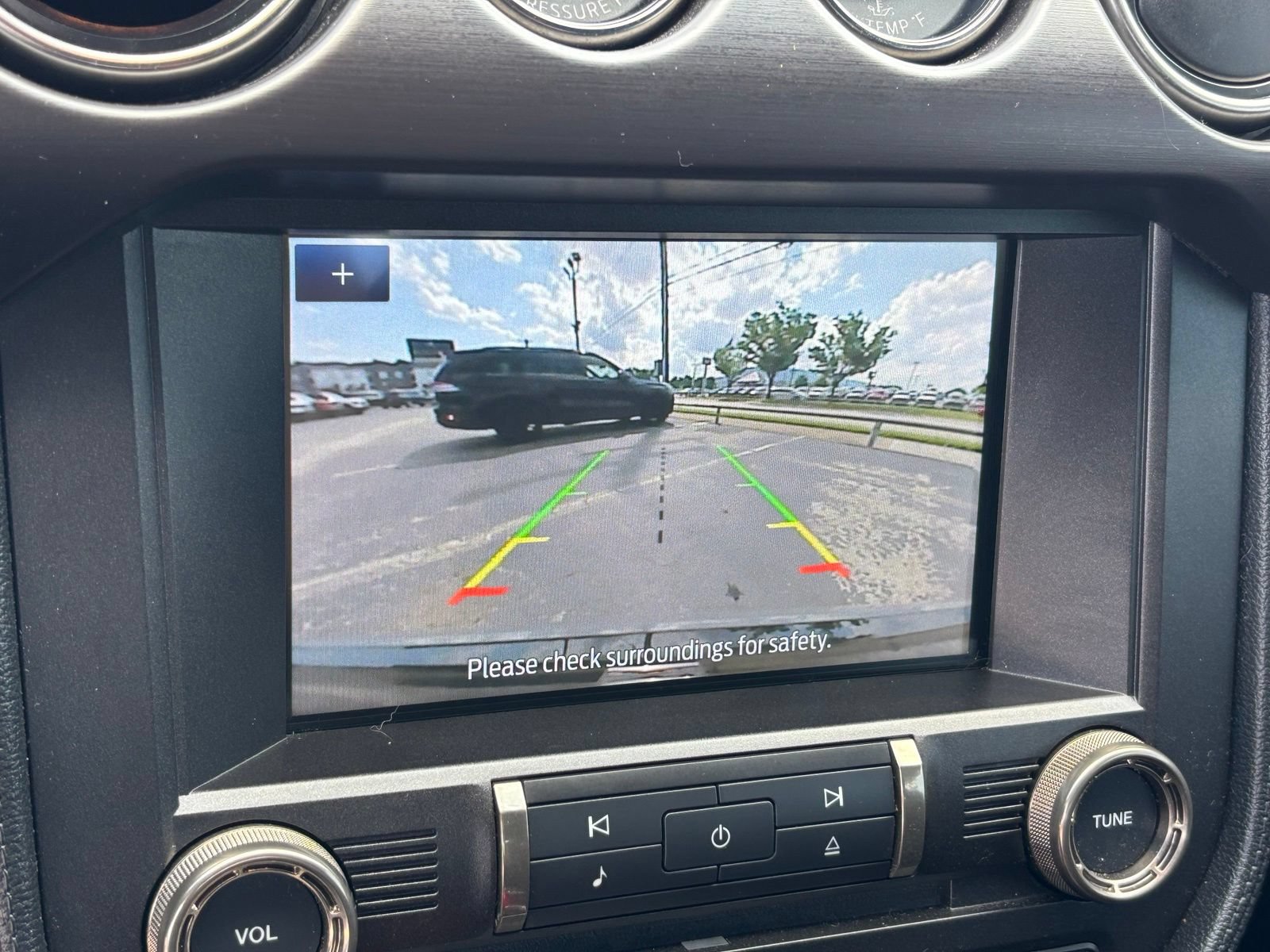 Certified 2018 Ford Mustang Shelby GT350 w/ Electronics Package RWD image 21