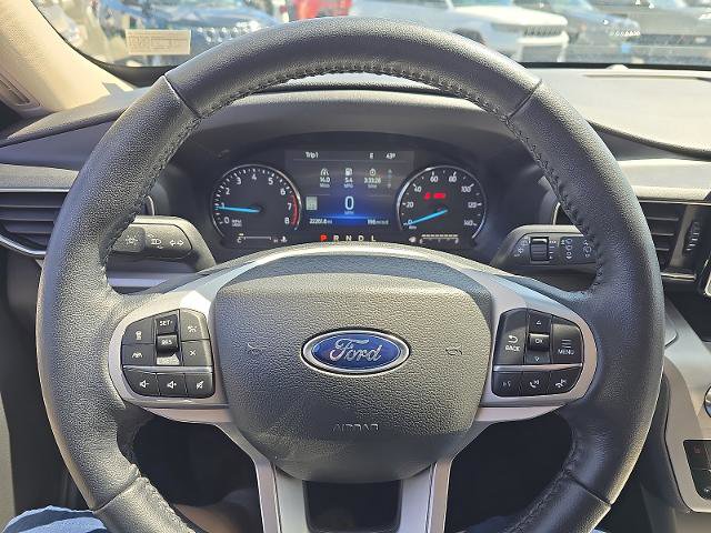Certified 2022 Ford Explorer XLT w/ Equipment Group 202A AWD/4WD image 20