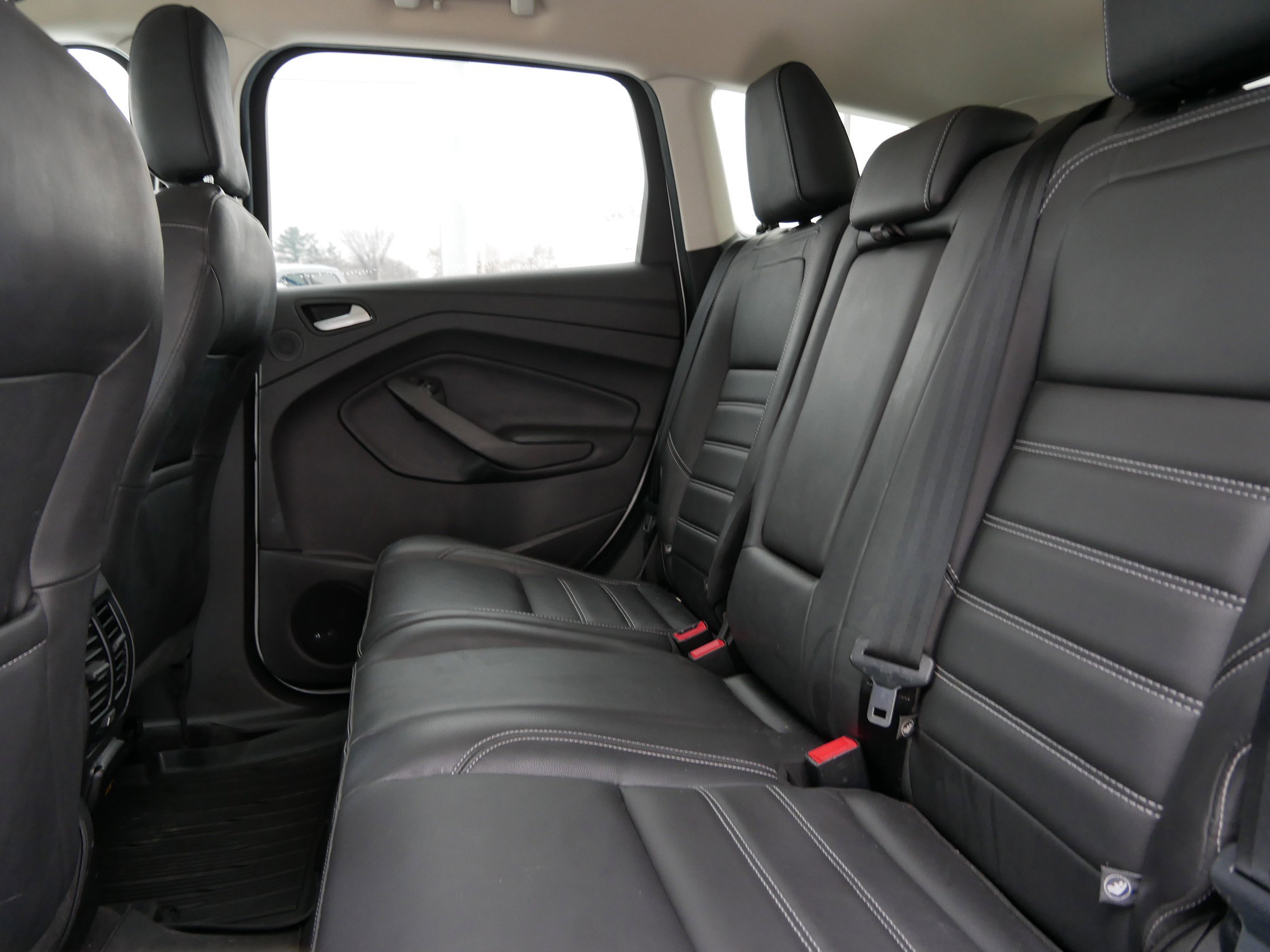 Certified 2019 Ford Escape Titanium image 7