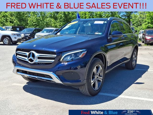 Used 2019 Mercedes-Benz GLC 300 4MATIC image 4