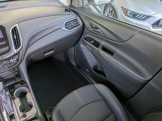 Used 2023 Chevrolet Equinox Premier image 15