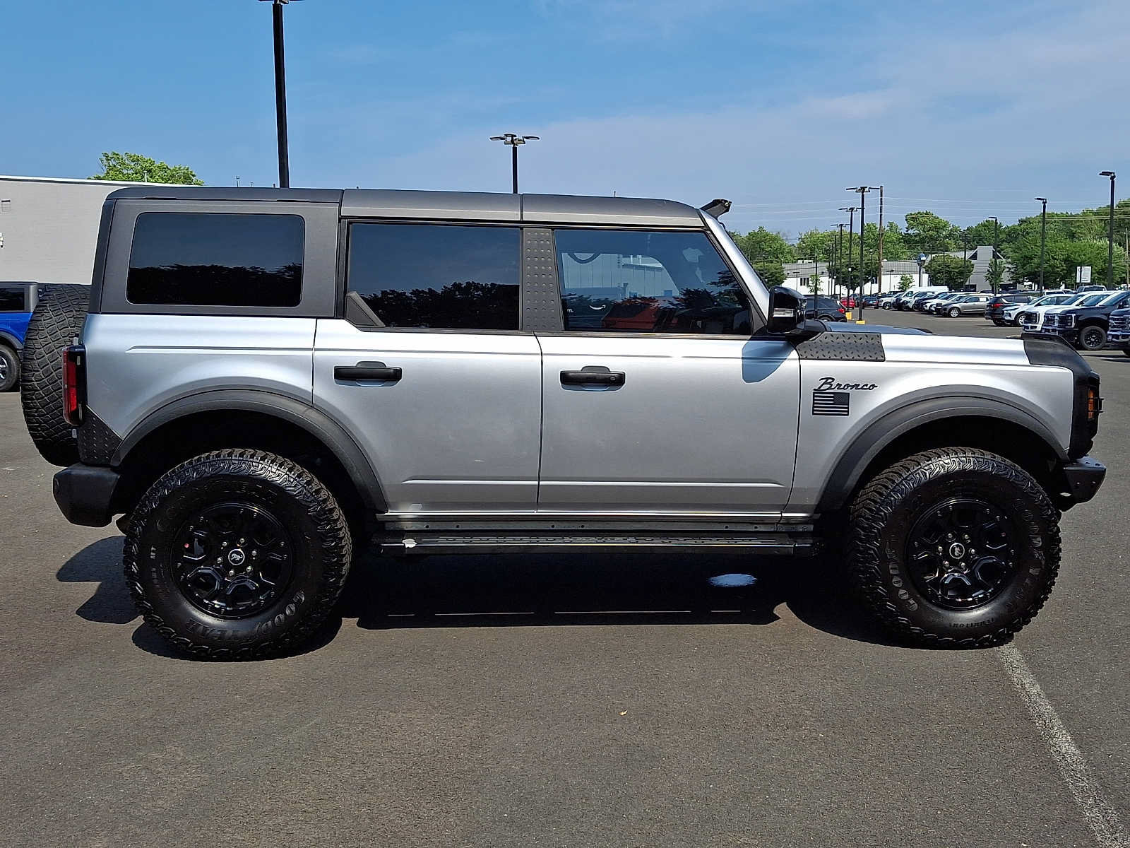 Certified 2021 Ford Bronco Wildtrak AWD/4WD image 7