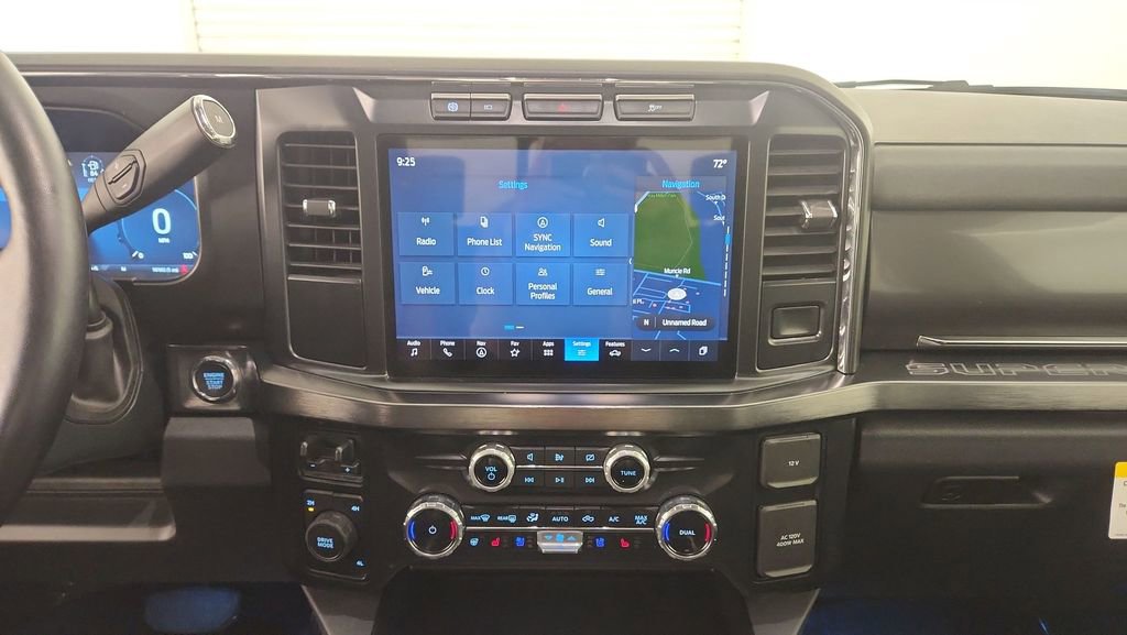 Certified 2024 Ford F250 Lariat w/ Black Appearance Package image 13