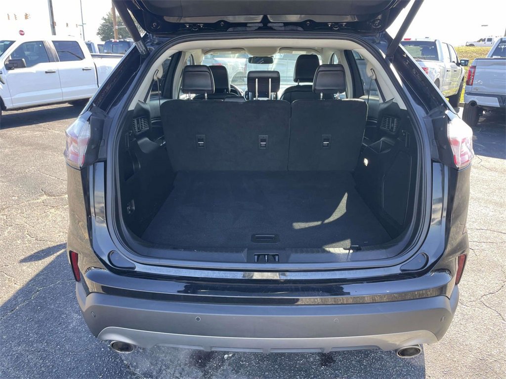 Certified 2021 Ford Edge Titanium image 10