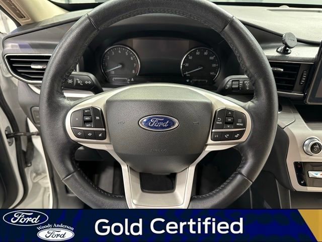 Certified 2022 Ford Explorer XLT w/ Equipment Group 202A image 10