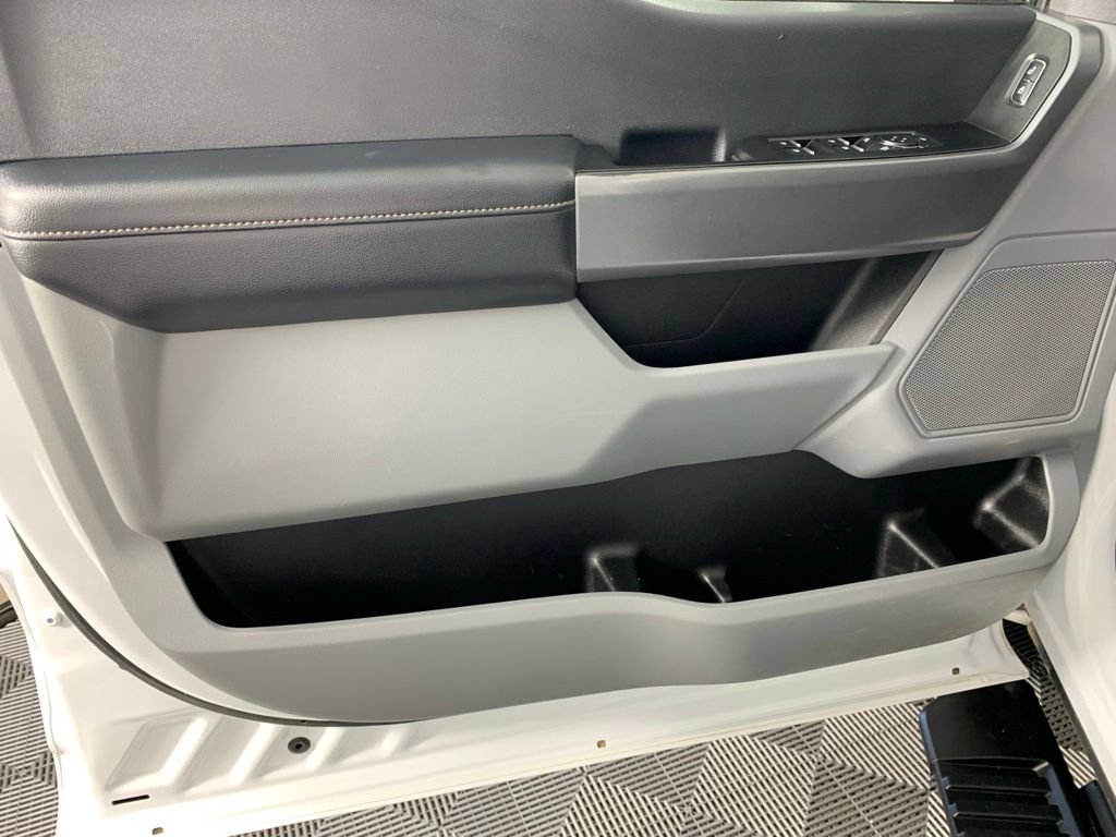 Certified 2025 Ford F350 XLT AWD/4WD image 13