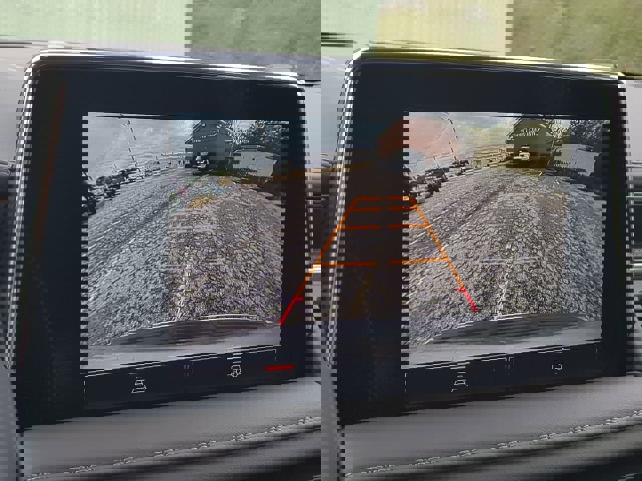 Used 2023 GMC Yukon SLT image 19