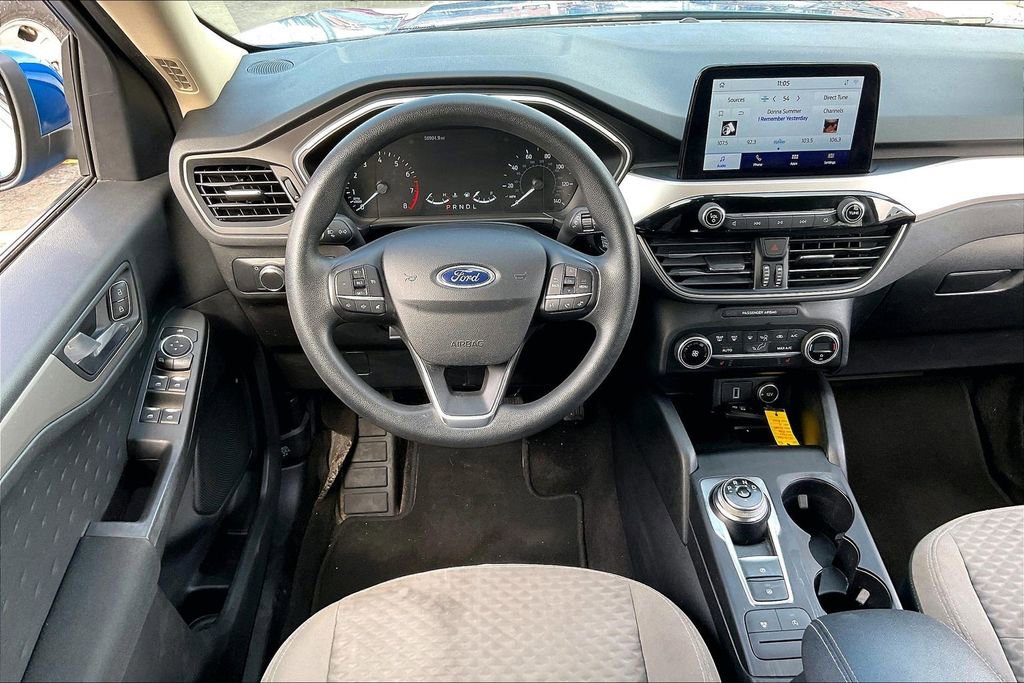 Certified 2020 Ford Escape SE image 4