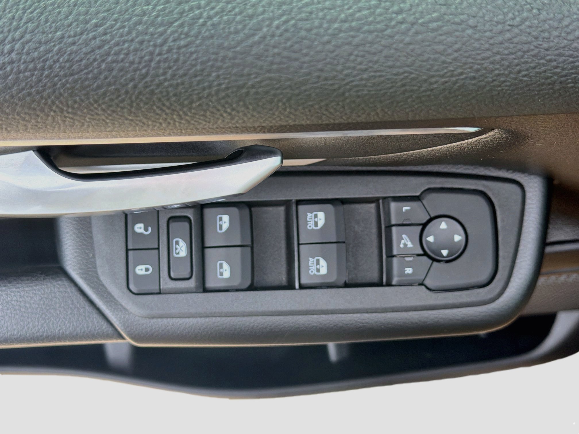 Used 2025 RAM 1500 Big Horn AWD/4WD image 17