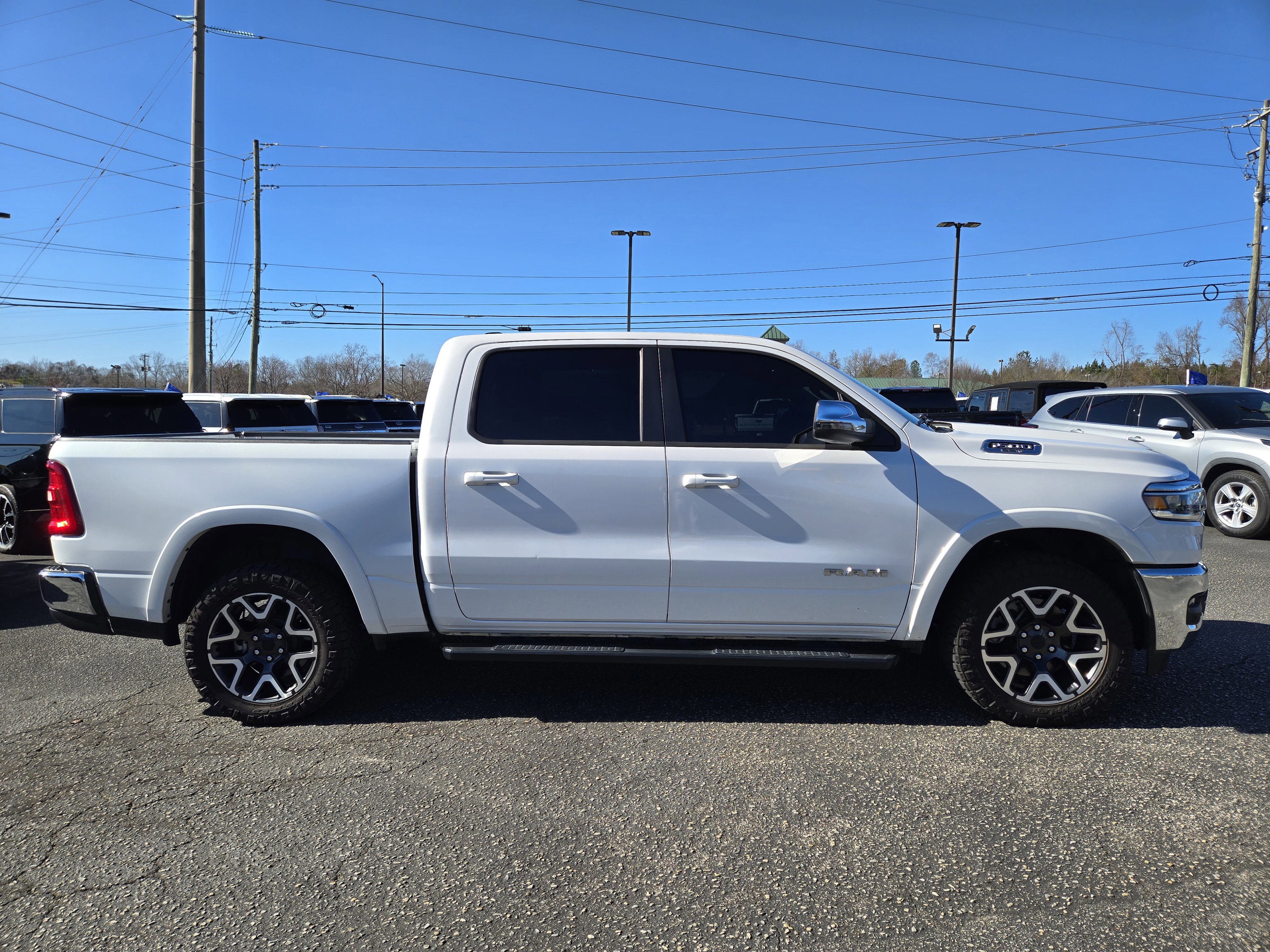 Used 2025 RAM 1500 Laramie image 3