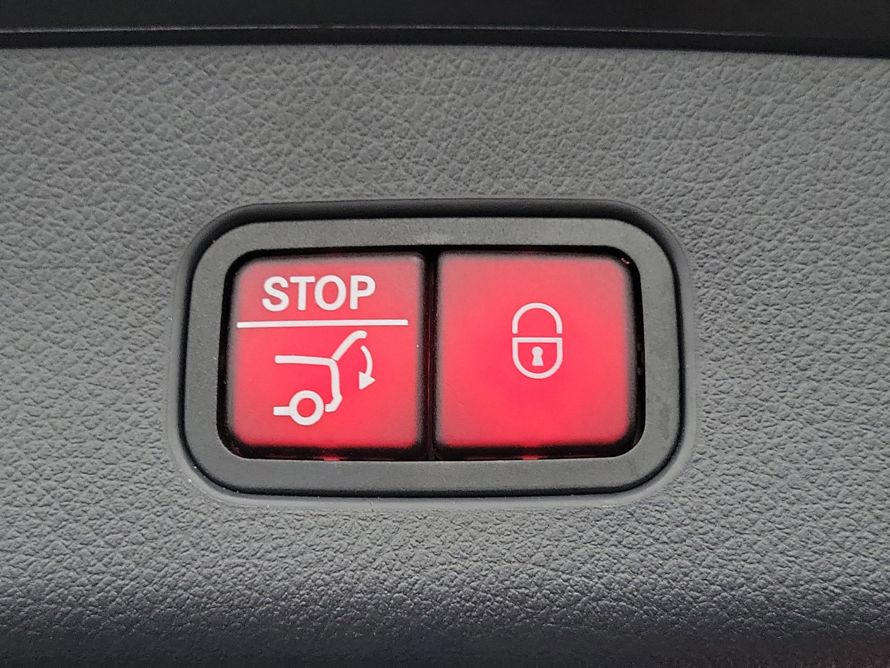 Used 2023 Mercedes-Benz GLC 300 GLC 300 image 5