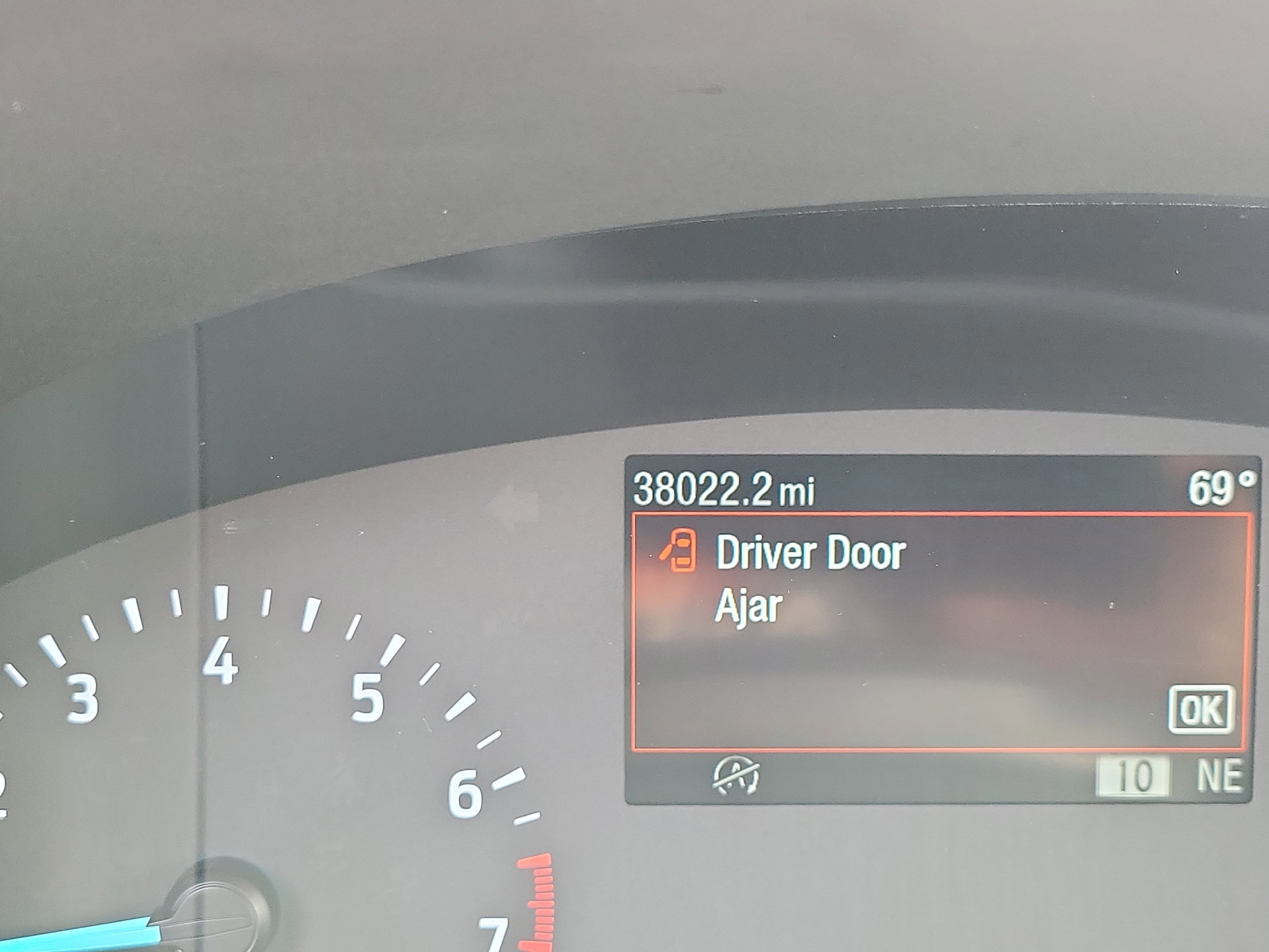 Certified 2022 Ford Escape SE w/ Convenience Package FWD image 7