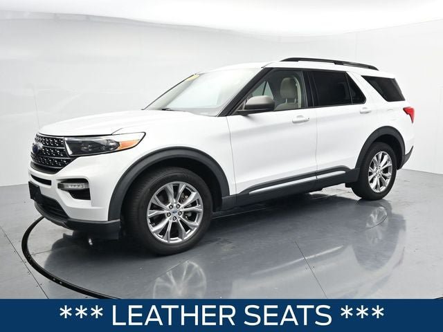 Certified 2021 Ford Explorer XLT w/ Equipment Group 202A AWD/4WD image 5