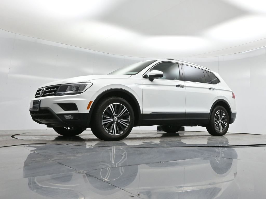 Used 2018 Volkswagen Tiguan SEL w/ 3rd Row Seat Package image 26