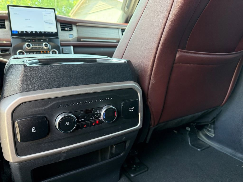 Certified 2024 Ford Expedition Limited image 20