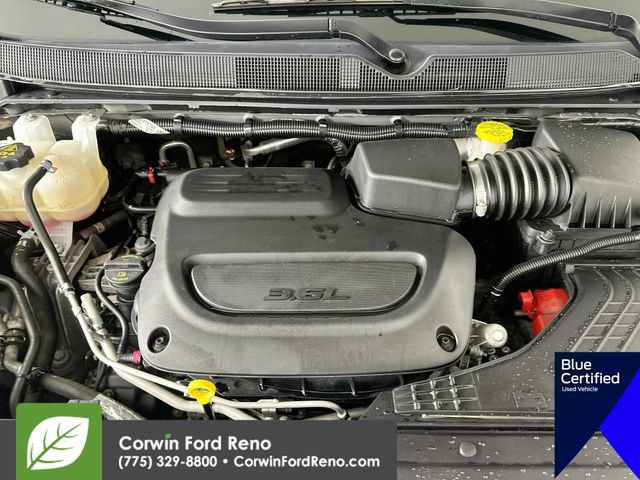 Used 2023 Chrysler Pacifica Limited FWD image 35