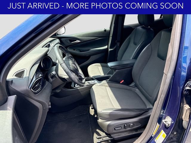 Used 2022 Buick Encore GX Preferred w/ Cold Weather Comfort Package FWD image 14
