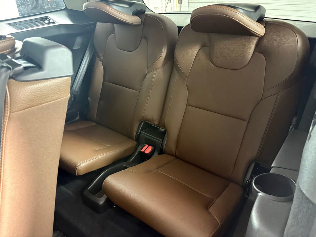 Used 2019 Volvo XC90 T6 Momentum w/ Advanced Package AWD/4WD image 30