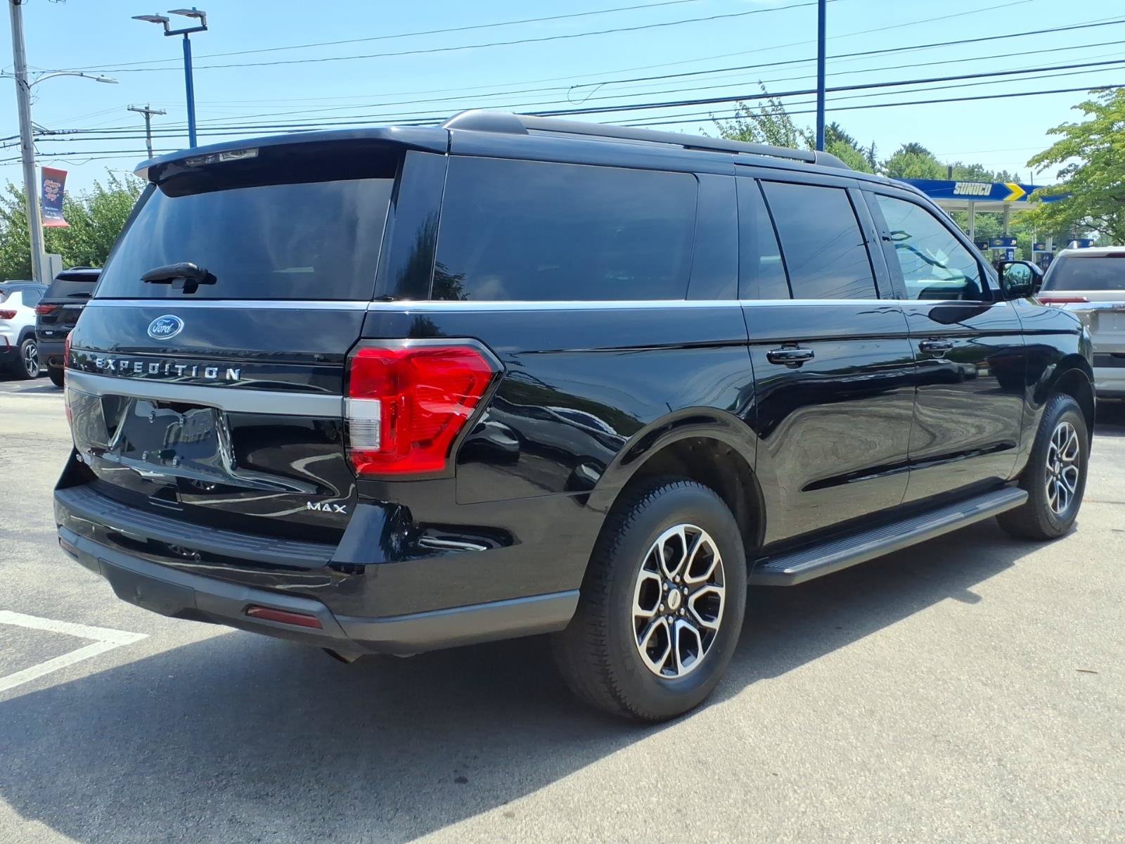 Certified 2023 Ford Expedition Max XLT AWD/4WD image 4