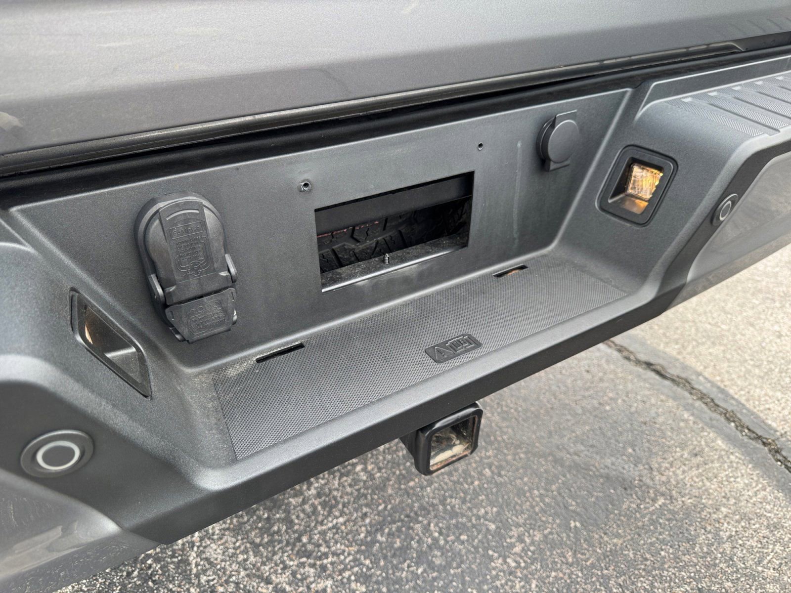 Certified 2022 Ford F150 XLT w/ Equipment Group 302A High image 16