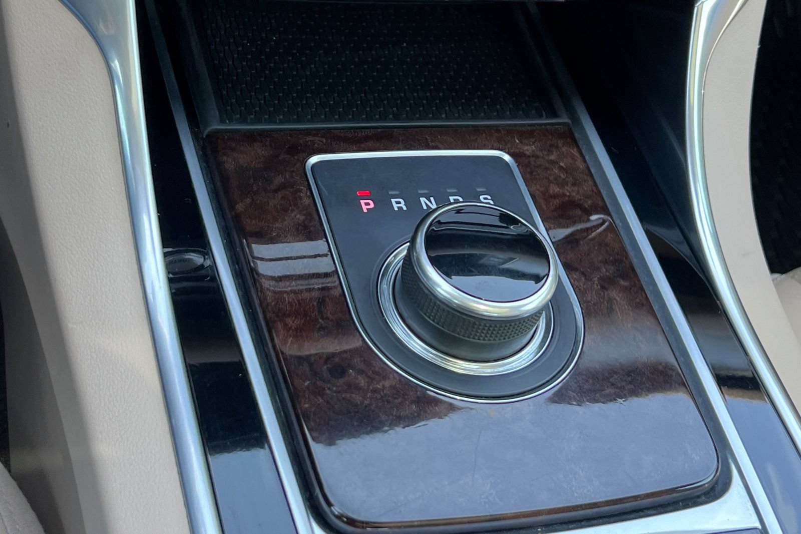 Used 2017 Jaguar XF Prestige RWD image 21