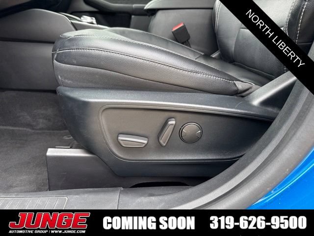 Certified 2020 Ford Escape Titanium AWD/4WD image 10