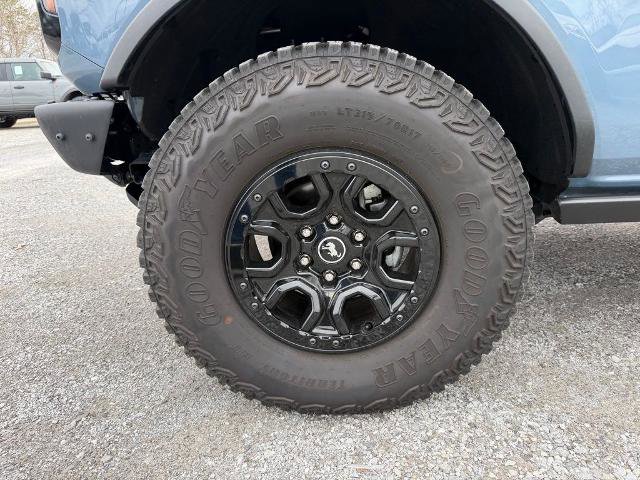 Certified 2024 Ford Bronco Wildtrak image 8