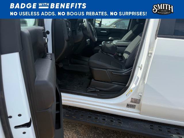 Used 2022 Chevrolet Silverado 2500 Custom w/ Custom Value Package AWD/4WD image 10