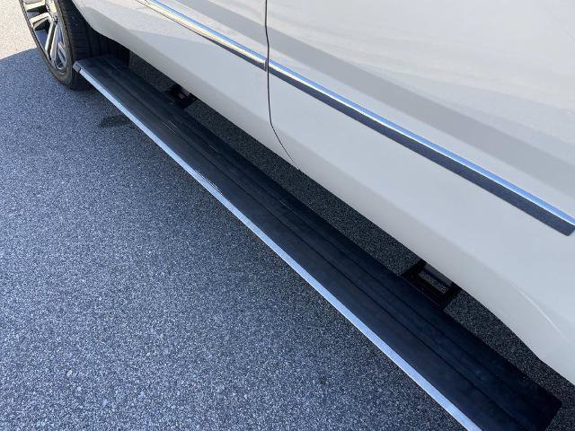 Used 2019 GMC Yukon Denali w/ Denali Ultimate Package AWD/4WD image 10