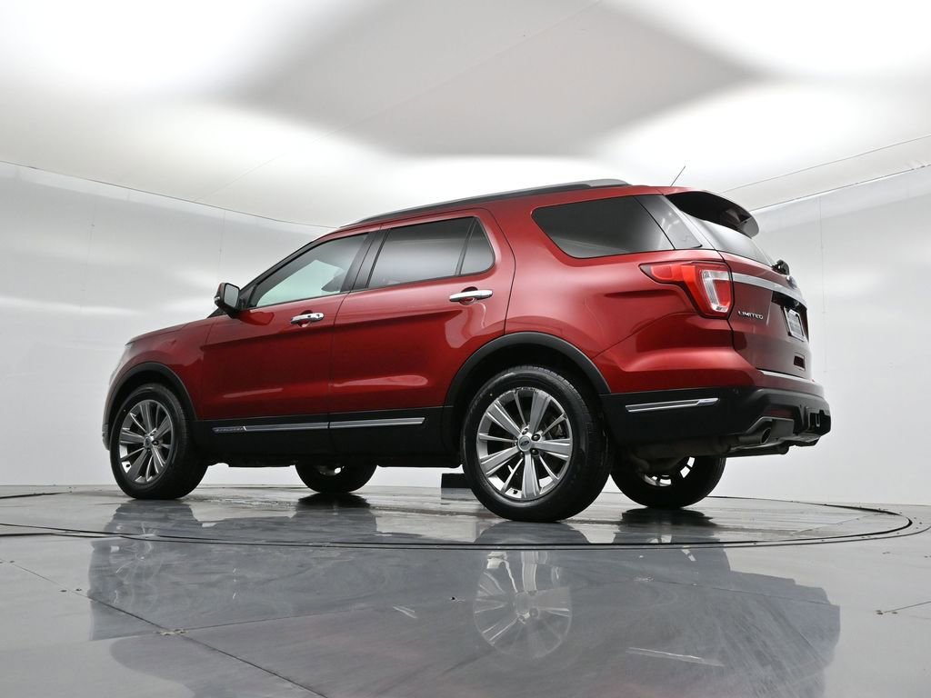 Certified 2018 Ford Explorer Limited w/ Ford Safe & Smart Package image 22