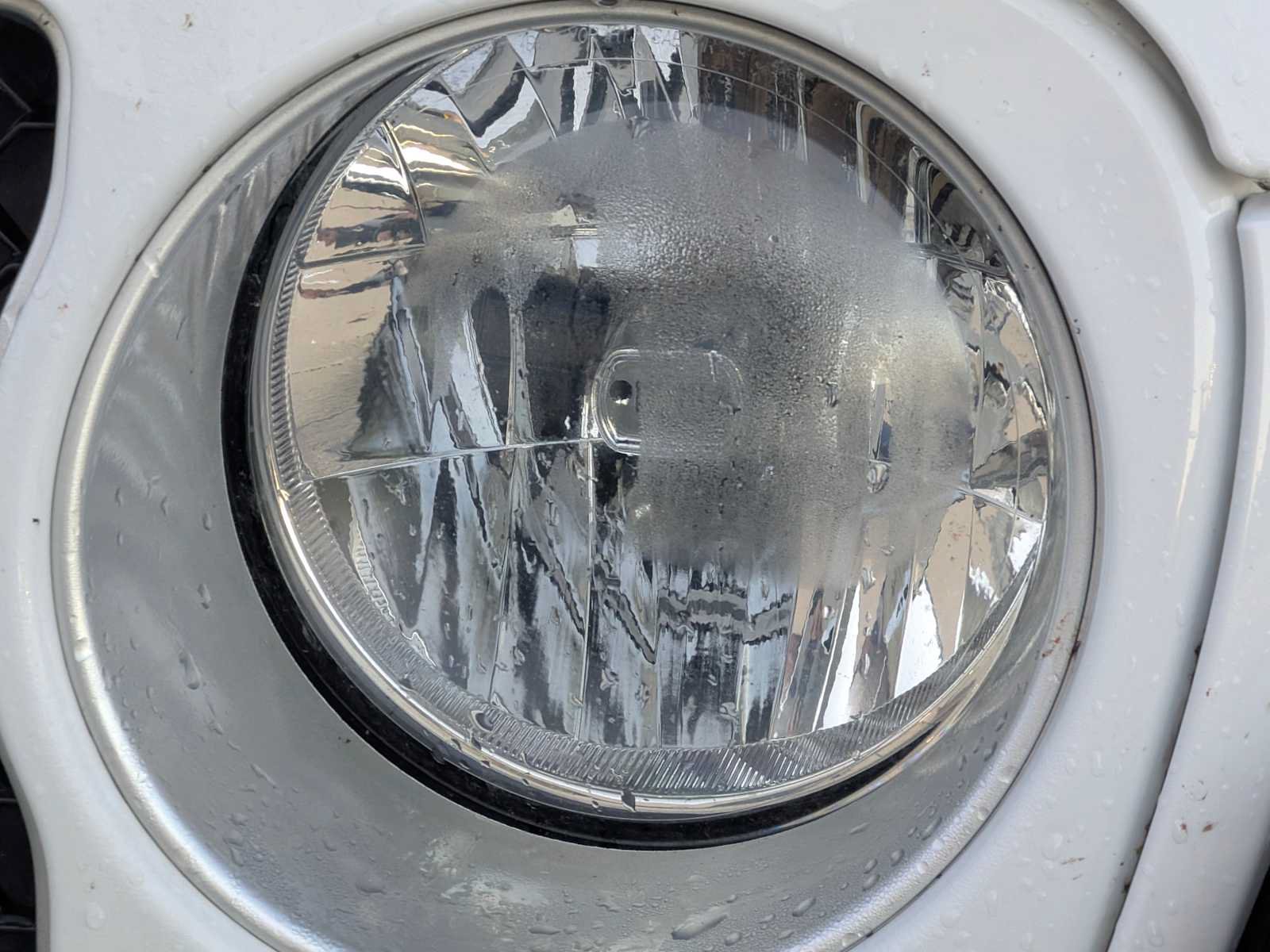 Used 2023 Jeep Gladiator Overland w/ Popular Equipment Package AWD/4WD image 9